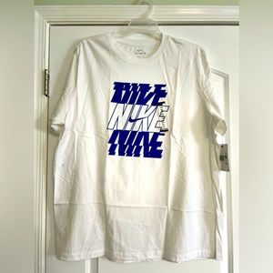 XXL Nike T-shirt NWT